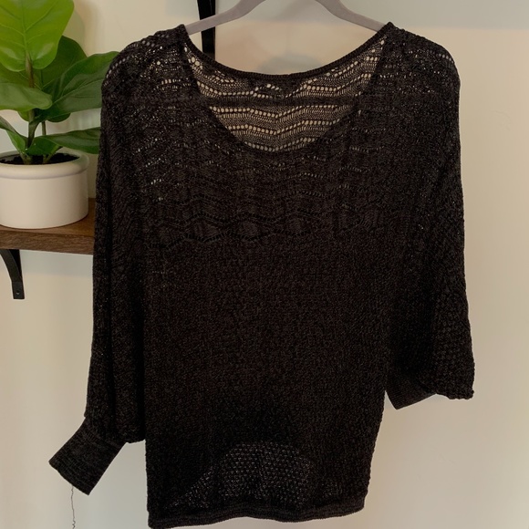 Black Zigzag Knit Sweater - Picture 3 of 3